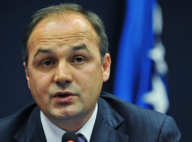 “KOSOVA GÜVENLİK VE İSTİKRAR İHRACAT EDEN BİR ÜLKE OLMAK İSTİYOR”