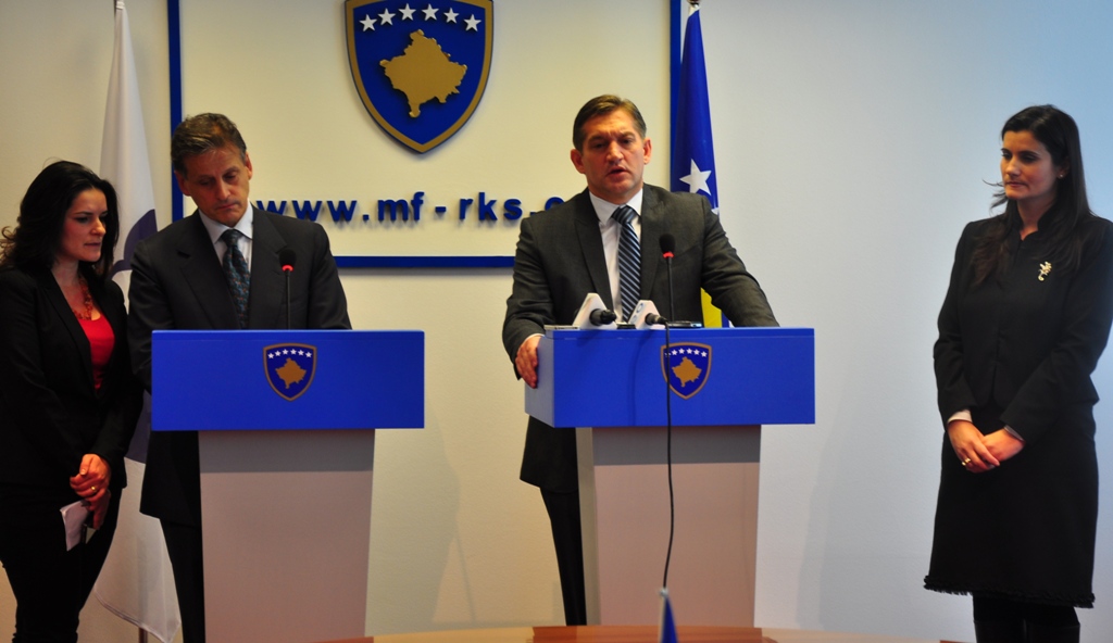 AVRUPA İMAR VE KALKINMA BANKASI İLE ANLAŞMA YAPILDI