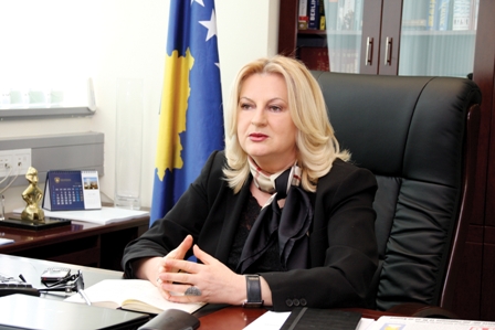 KOSOVA’YA TELEFON KODU YILIN ORTASINDA !