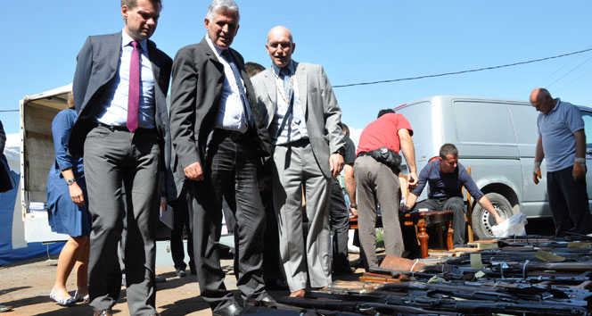 YASADIŞI SİLAHLAR KOSOVA OVASI’NDA İMHA EDİLECEK