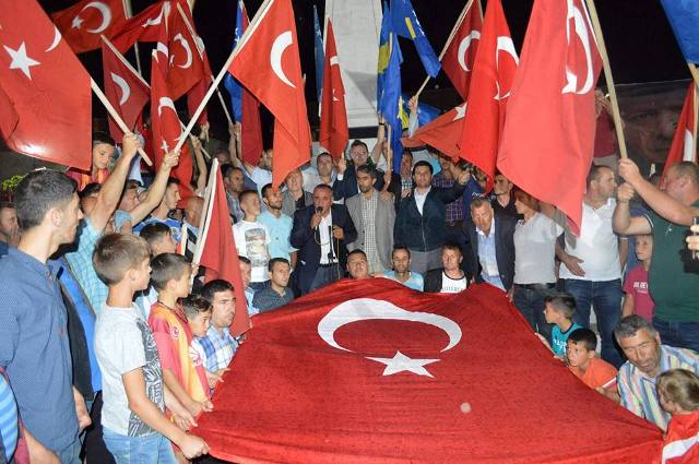 MAMUŞA’DA TÜRKİYE’YE DESTEK