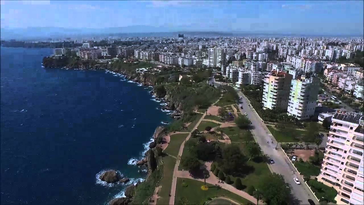 ANTALYA’DAN KOSOVALI ÇOCUKLARA ANLAMLI DESTEK
