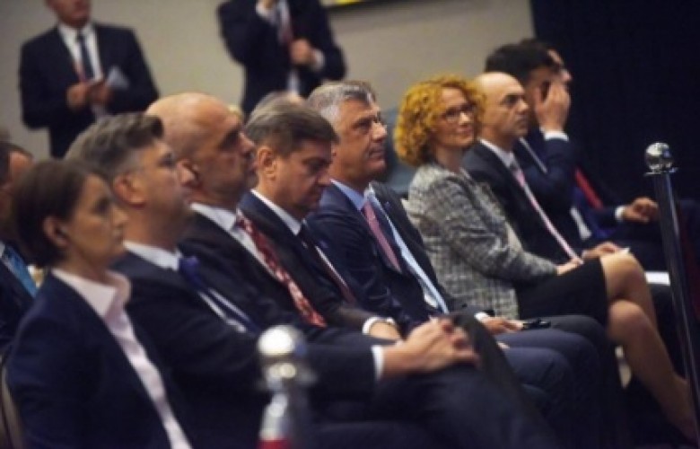 “PENCE’NİN ZİRVEYE KATILIMI, KOSOVA’NIN NATO’YA ÜYE OLACAĞININ KANITIDIR”