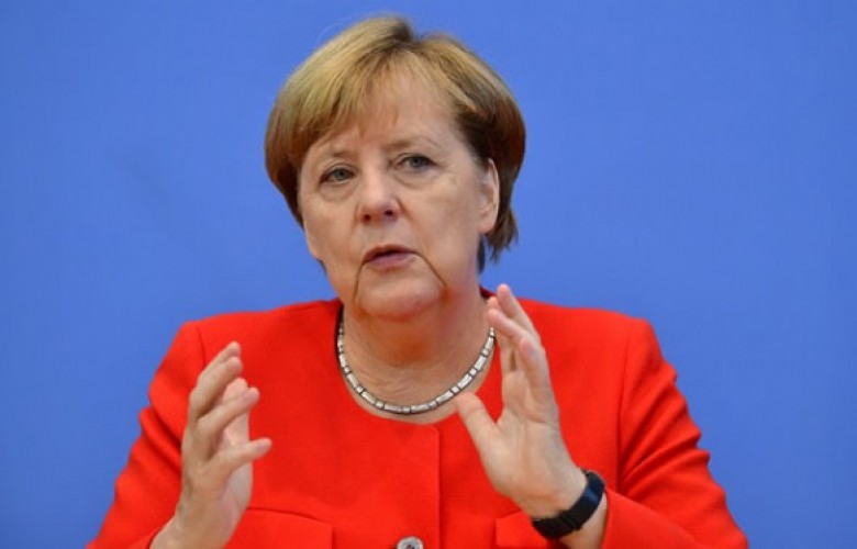 MERKEL: TOPRAK BÜTÜNLÜĞÜ ÖNEMLİ