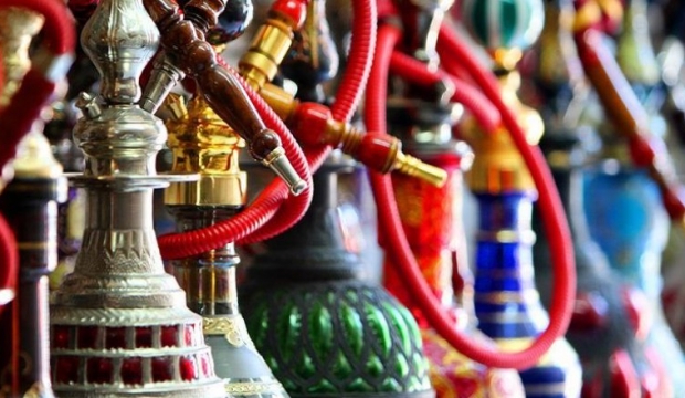 BUGLARİSTAN’DA KAPALI ALANLARDA NARGİLE İÇME YASAĞI GELİYOR