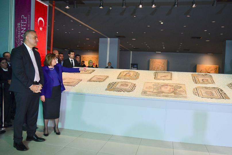 ÇİNGENE KIZI’NIN KAYIP PARÇALARI ZEUGMA MÜZESİ’NDE