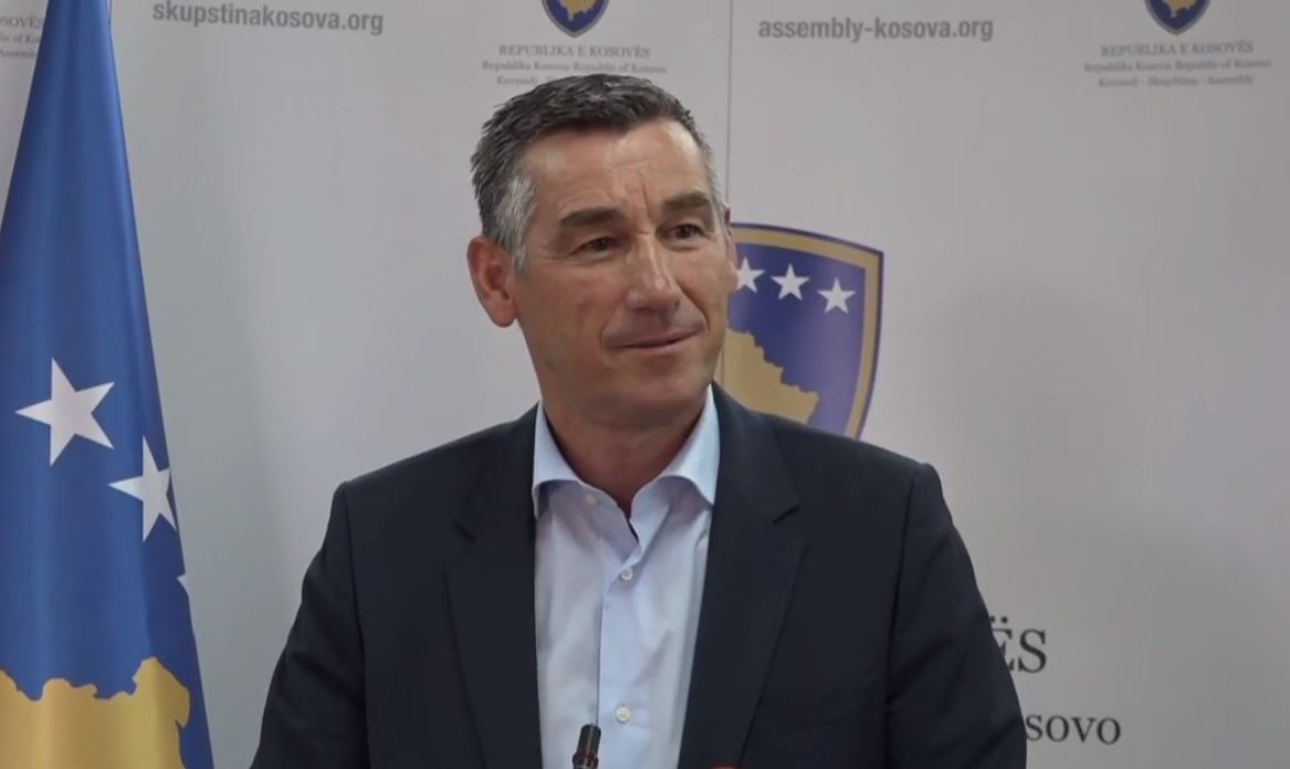 VESELİ: BONDSTEEL’İN KOSOVA’DA KALMASI İÇİN UĞRAŞMALIYIZ