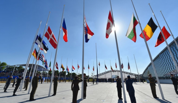 ARNAVUTLUK’UN NATO ÜYELİĞİNİN 10. YIL DÖNÜMÜ