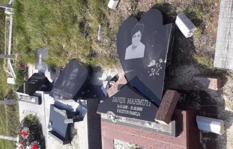 RAUÇA’DA  ROMAN, AŞKALİ VE MISIR MEZARLIKLARI HASARA UĞRATILDI