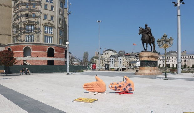 KUZEY MAKEDONYA VE SIRBİSTAN’DA 60 SAATLİK SOKAĞA ÇIKMA YASAĞI