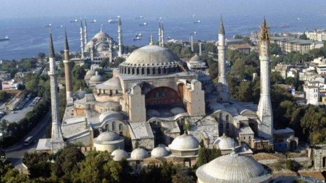 AYASOFYA KARARINA KOSOVA’DAN DESTEK