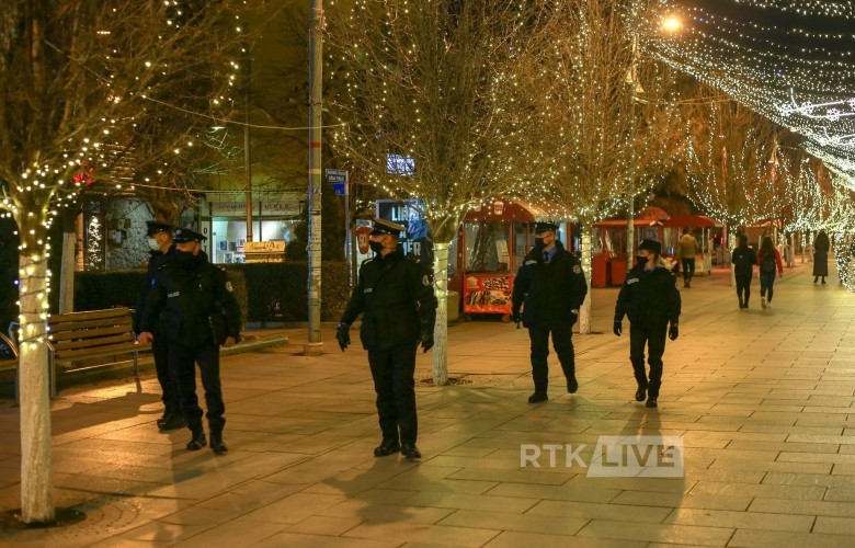 ÜLKE GENELİNDE SOKAĞA ÇIKMA YASAĞI 20:00’DA BAŞLAYACAK