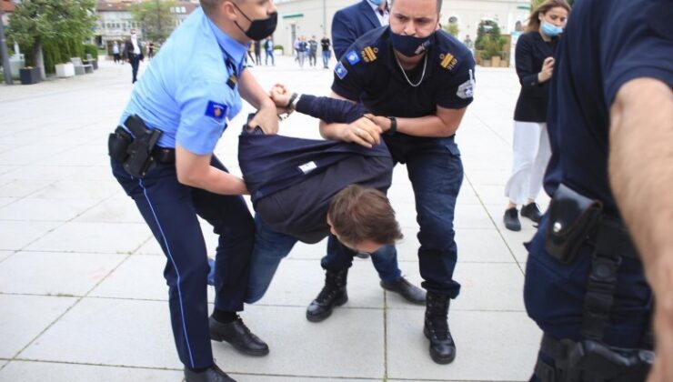 PSD  PARTİSİNİN EYLEMİNE  POLİS MÜDAHALESİ