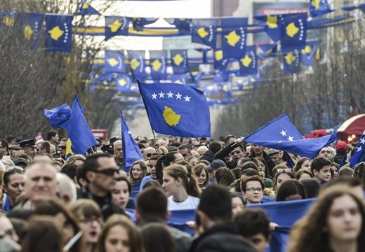 2021’DE YAKLAŞIK  5 BİN KİŞİ KOSOVA VATANDAŞLIĞINDAN AYRILDI