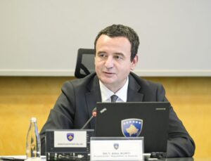 KURTİ: KOSOVA CUMHURİYETİ 33 YIL ÖNCE TARİHİ GERÇEK OLDU