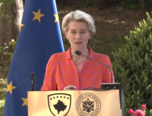 DER LEYEN: BALKAN LİDERLERİNİ BERLİN’DE GÖRMEKTEN MUTLUYUZ