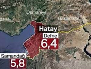 HATAY’DA ART ARDA DEPREMLER: AĞIR HASARLI BİNALAR YIKILDI