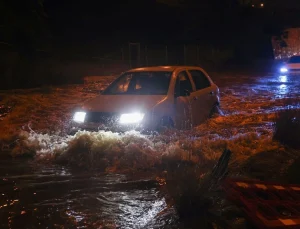 İSTANBUL VE KIRKLARELİ’NDE SEL FELAKETİ: 7 CAN KAYBI