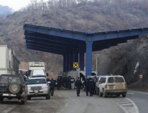 KUZEYDEKİ BRNJAK VE JARİNJE SINIR NOKTALARI HALA KAPALI