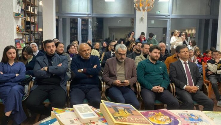 K.MAKEDONYA’DA, TÜRK DİLİ VE TÜRK KÜLTÜRÜNE DAİR İZLENİMLER KONFERANSI DÜZENLENDİ