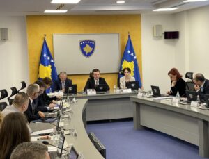 KURTİ: 14 ŞUBAT 2021’DE KOSOVA’DA EN BÜYÜK SİYASİ VE DEMOKRATİK DEVRİM GERÇEKLEŞTİ
