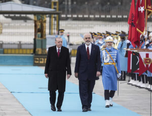  CUMHURBAŞKANI ERDOĞAN, ARNAVUTLUK BAŞBAKANI RAMA’YI RESMİ TÖRENLE KARŞILADI