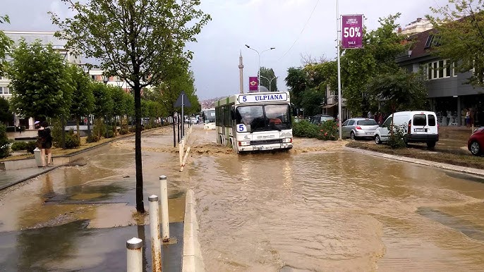 PRİŞTİNE’DE SU BASKINLARI