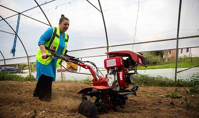TİKA, BOSNA HERSEK’TE ÜRETEN KADINLARIN EMEĞİNE DEĞER KATIYOR