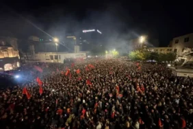 protesto- 13-cü- gece