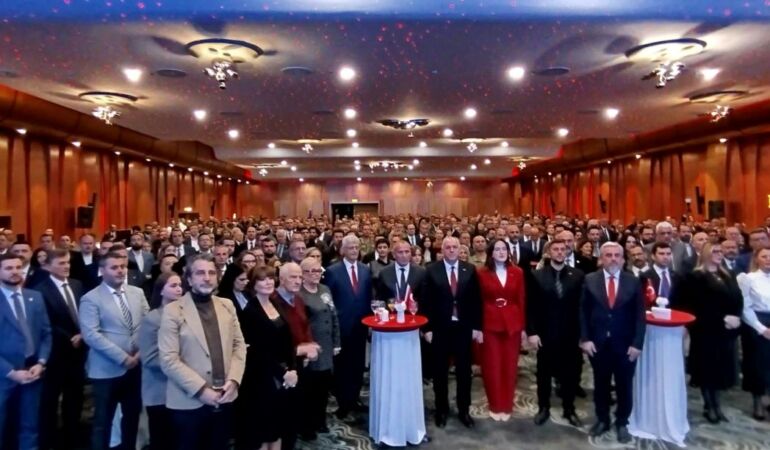 KOSOVA- CUMHURİYET-BAYRAMININ-1013- YILDONOMU RESEPSİYONU1