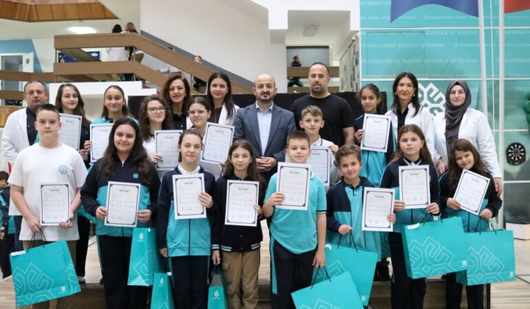 MAARİF-OKULLARİ- DUNYA- BİRİNCİSİ4